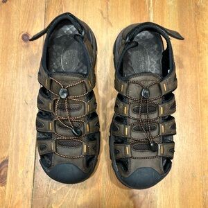 EUC Sketchers Men’s Slide On Sandal Size 11